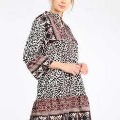 Fresh Lemons Damen 3/4 Arm V-Neck Puffer Kleid AOP Leo Print Cream Beige Braun 8 Fresh Lemons Damen 3/4 Arm V-Neck Puffer Kleid AOP Leo Print Cream Beige Braun -Vero Moda Verkaufsgeschäft 20115453 2