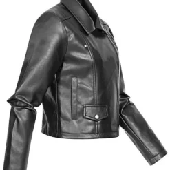 JACQUELINE DE YONG JDY By ONLY Damen NOOS Kurze Kunstleder Jacke Mit Asymmetrischen Zipper Schwarz 8 JACQUELINE DE YONG JDY By ONLY Damen NOOS Kurze Kunstleder Jacke Mit Asymmetrischen Zipper Schwarz -Vero Moda Verkaufsgeschäft 21073362 2