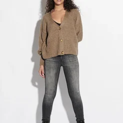 ONLY Damen V-Neck Cardigan Strickjacke Knopfleiste Caribou Braun 9 ONLY Damen V-Neck Cardigan Strickjacke Knopfleiste Caribou Braun -Vero Moda Verkaufsgeschäft 21083472 3