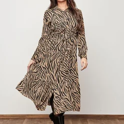 Styleboom Fashion Damen Viskose Maxi Kleid AOP Animal Bindegürtel Schwarz Braun -Vero Moda Verkaufsgeschäft 21106728 3