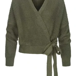 Styleboom Fashion Damen Kurzer Wickelcardigan Seitlich Zum Binden Oliv Grün