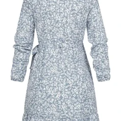 ONLY Damen NOOS V-Neck Mini Wickelkleid Mit Frilldetails Blumen Muster Cashmere Blau 8 ONLY Damen NOOS V-Neck Mini Wickelkleid Mit Frilldetails Blumen Muster Cashmere Blau -Vero Moda Verkaufsgeschäft 22020461 2