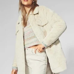 ONLY Damen Shacket Jacke Mit 2-Brusttaschen Teddyfell Pumice Stone Beige